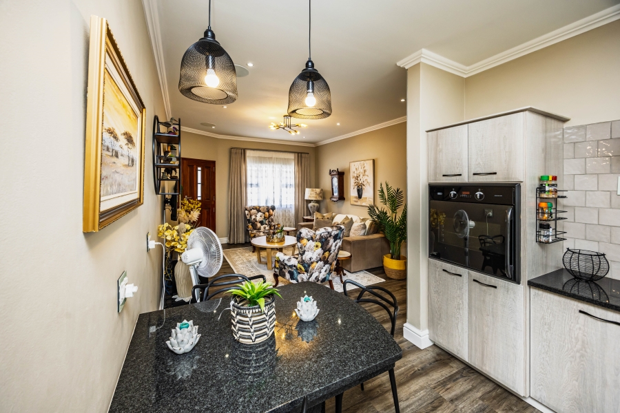 2 Bedroom Property for Sale in Beacon Bay Eastern Cape